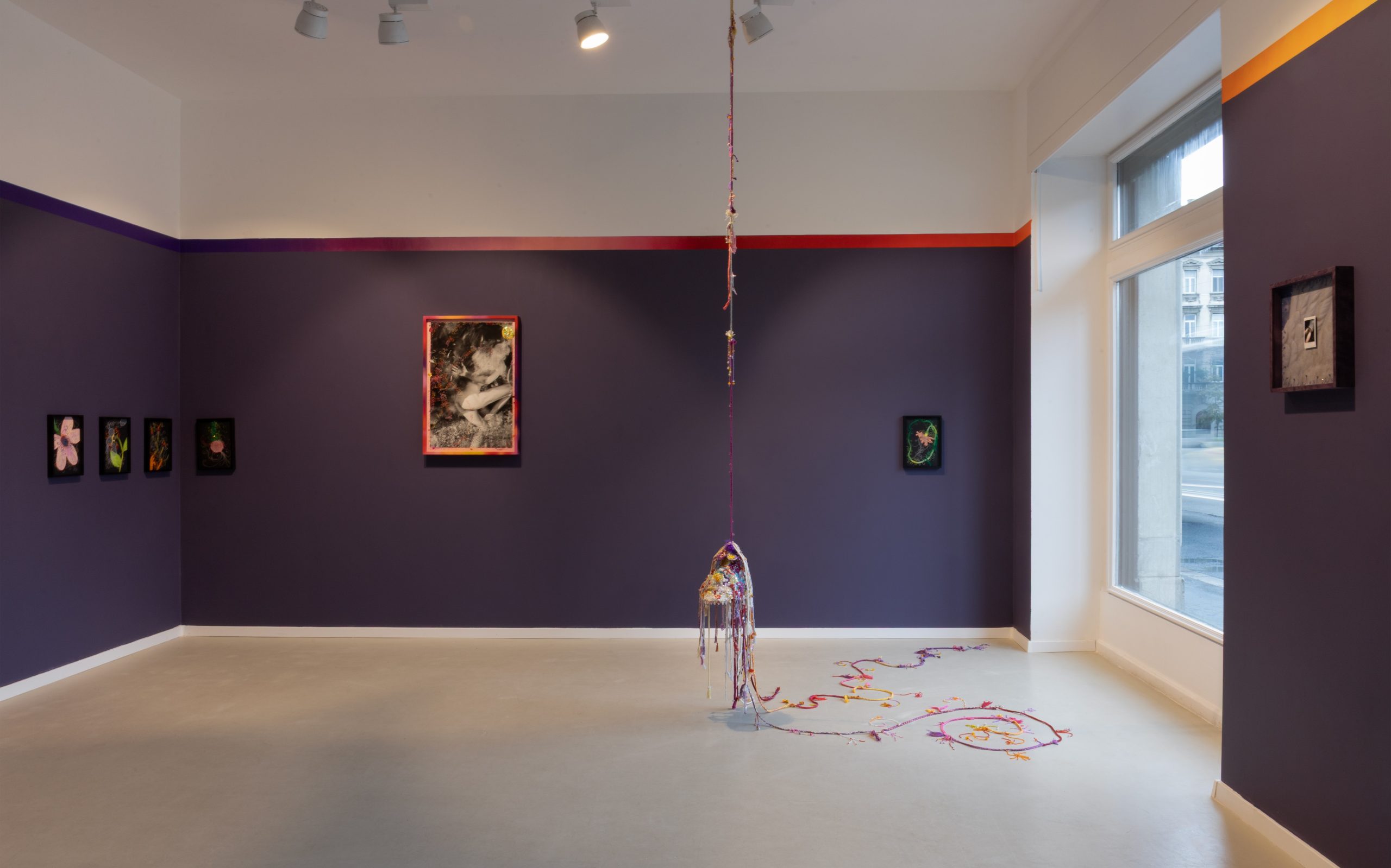 night shift exhibition view 09